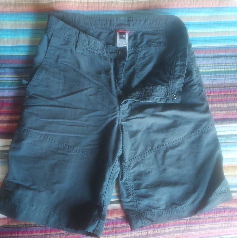 North Face cargo shorts, Baleaf, Trunks Surf & Swim sz 32 VGUC & NWT